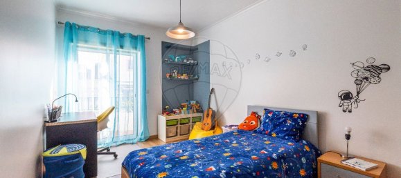 4 bedrooms House in Leiria, Portugal No. 17683 12