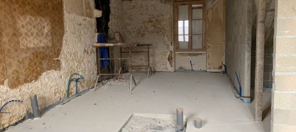 5-Zimmer Haus in Meillant, France, Nr. 99537 23