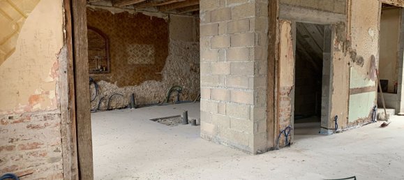 5-Zimmer Haus in Meillant, France, Nr. 99537 20