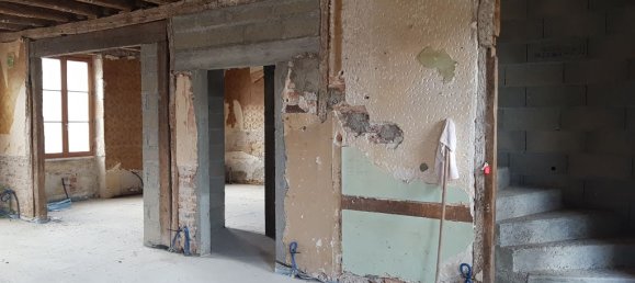 5-Zimmer Haus in Meillant, France, Nr. 99537 18