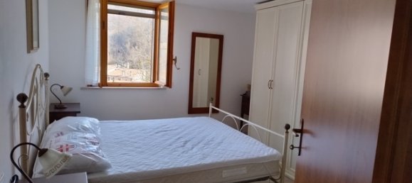 4 rooms Apartment in Preci, Italy No. 38289 3