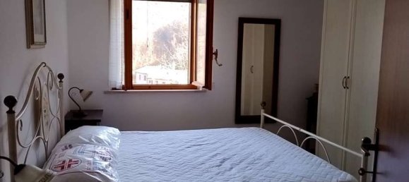 4 rooms Apartment in Preci, Italy No. 38289 14