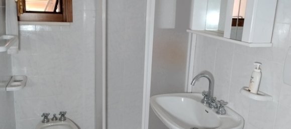 4 rooms Apartment in Preci, Italy No. 38289 9