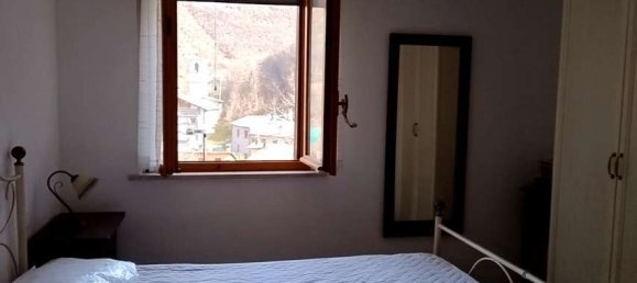 4 rooms Apartment in Preci, Italy No. 38289 15
