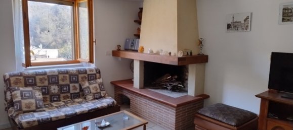 4 rooms Apartment in Preci, Italy No. 38289 2