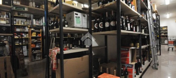  عقار تجاري في Bologna, Italy 291متر مربع رقم 4648 13