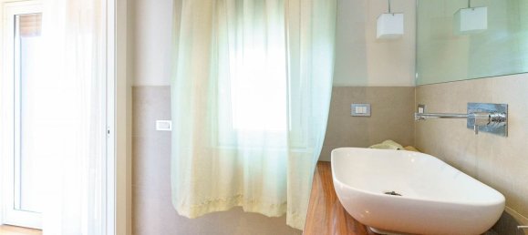 8 rooms Apartment in Tremestieri Etneo, Italy No. 293272 16