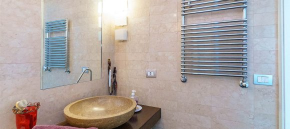 8 rooms Apartment in Tremestieri Etneo, Italy No. 293272 33