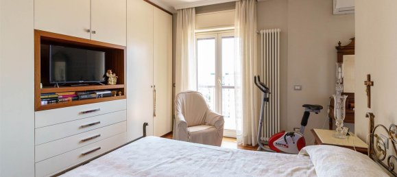 8 rooms Apartment in Tremestieri Etneo, Italy No. 293272 10