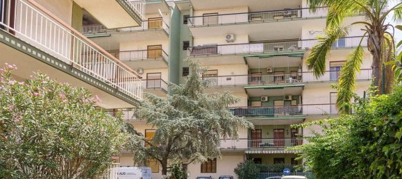 8 rooms Apartment in Tremestieri Etneo, Italy No. 293272 3