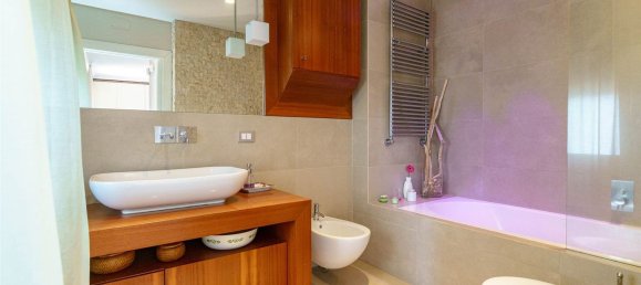 8 rooms Apartment in Tremestieri Etneo, Italy No. 293272 14