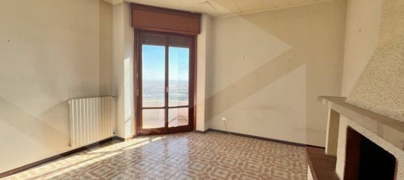 7 rooms Apartment in Torremaggiore, Italy No. 17847 6