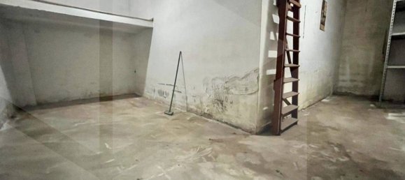 7 rooms Apartment in Torremaggiore, Italy No. 17847 12