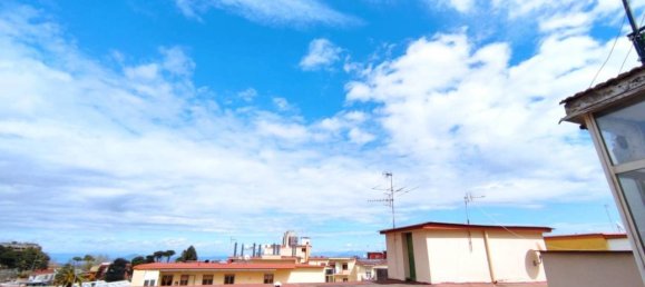 Квартира с 3 комнатами в Неаполь, Италия № 40090 24