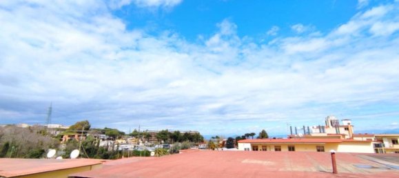 Квартира с 3 комнатами в Неаполь, Италия № 40090 23