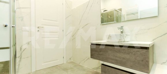 2 bedrooms Apartment in Rome, Italy No. 7533 10