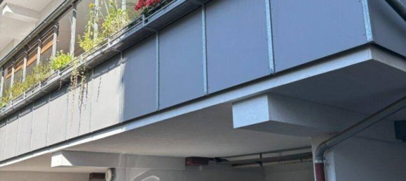  Parking in Hernals, Austria No. 232641 2