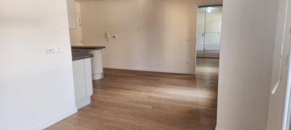 1 bedroom Apartment in Drancy, France No. 177892 5