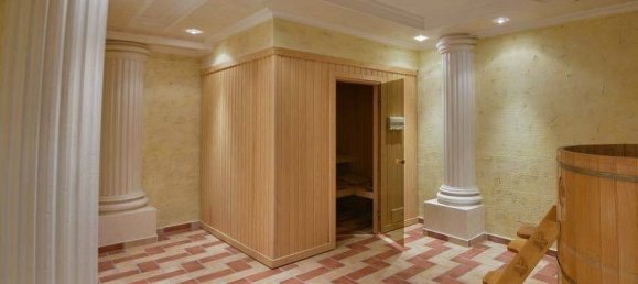 430m² Commercial property in Herceg Novi, Montenegro No. 76 13