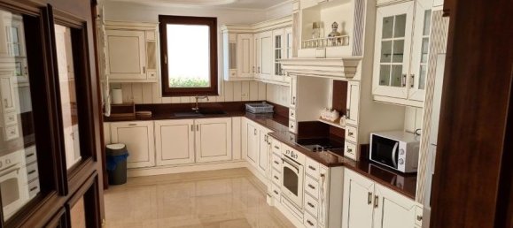 430m² Commercial property in Herceg Novi, Montenegro No. 76 10