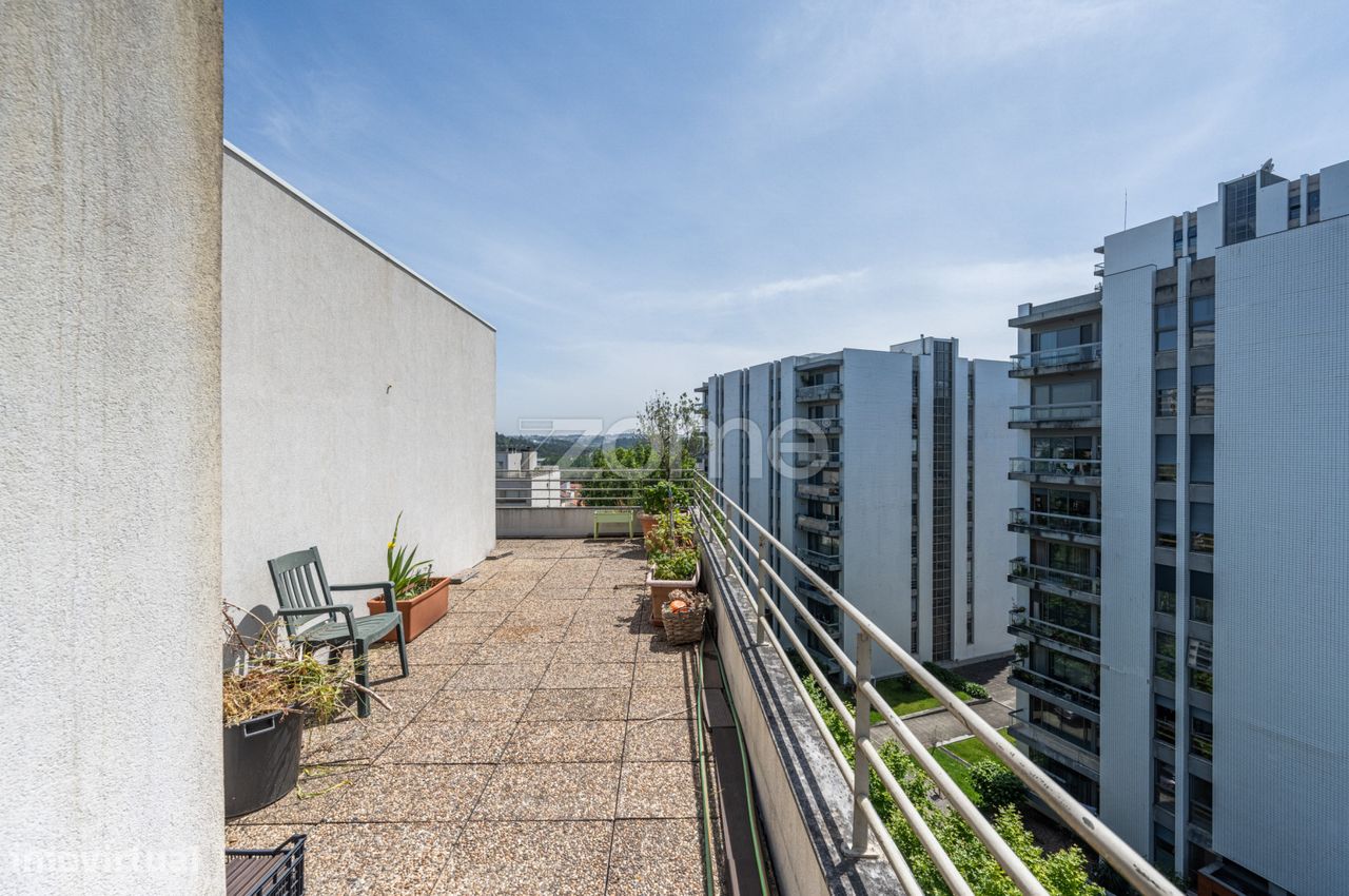 4 Schlafzimmer Wohnung in Moreira, Portugal, Nr. 203079