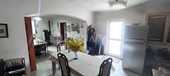 5 rooms Villa in Bitonto, Italy No. 27150 8
