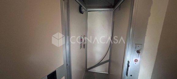 5 rooms Villa in Bitonto, Italy No. 27150 16