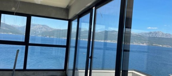 عقار تجاري في Tivat, Montenegro 200متر مربع رقم 74 15