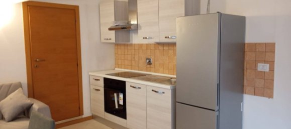 Квартира с 1 спальней в Рим, Италия № 194410 3