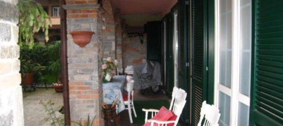4 Schlafzimmer Wohnung in Travedona-Monate, Italy, Nr. 283497 12