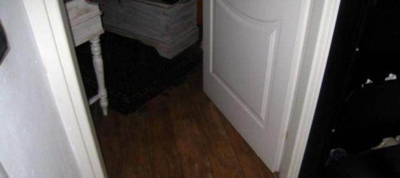 4 Schlafzimmer Wohnung in Travedona-Monate, Italy, Nr. 283497 26