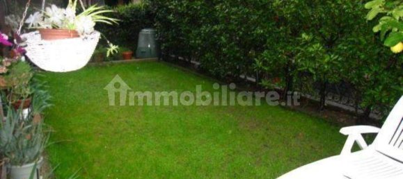 4 Schlafzimmer Wohnung in Travedona-Monate, Italy, Nr. 283497 15