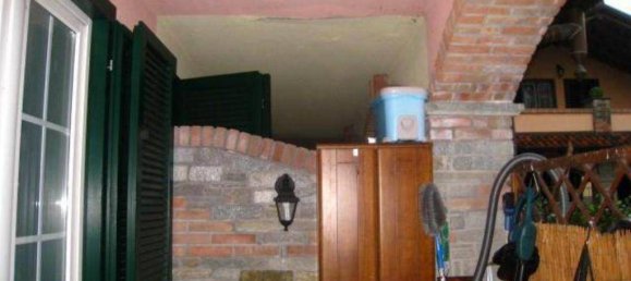 4 Schlafzimmer Wohnung in Travedona-Monate, Italy, Nr. 283497 18