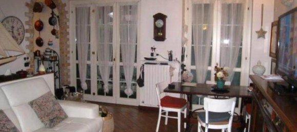 4 Schlafzimmer Wohnung in Travedona-Monate, Italy, Nr. 283497 8