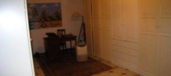 4 Schlafzimmer Wohnung in Travedona-Monate, Italy, Nr. 283497 33
