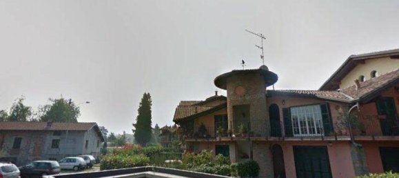 4 Schlafzimmer Wohnung in Travedona-Monate, Italy, Nr. 283497 44