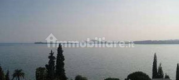 2 bedrooms Penthouse in Gardone Riviera, Italy No. 176431 2