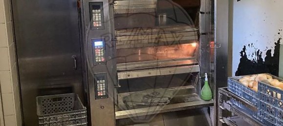 Propiedad comercial en Porto, Portugal 100 m² No. 67726 9