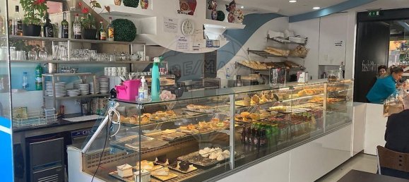 Propiedad comercial en Porto, Portugal 100 m² No. 67726 11