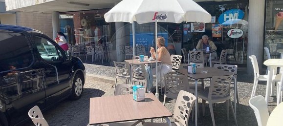 Propiedad comercial en Porto, Portugal 100 m² No. 67726 2