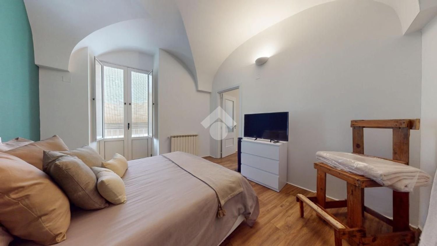 Дом с 3 комнатами в Мартина Франка, Италия № 121674