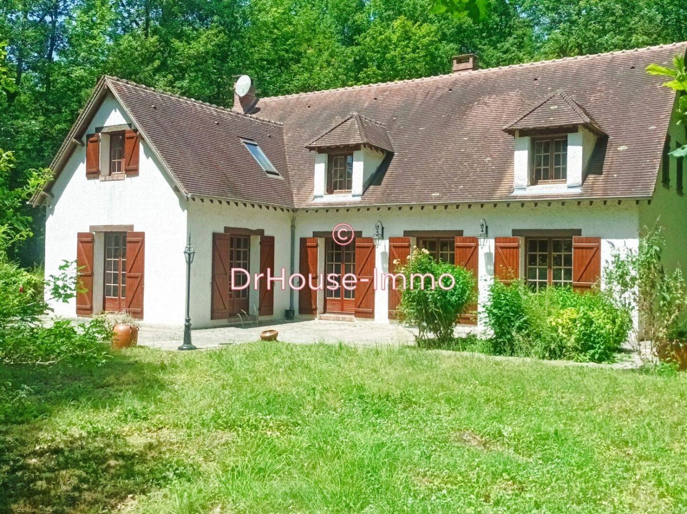 3 bedrooms Villa in Ferrieres-en-Gatinais, France No. 246313