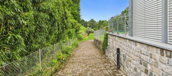 Дом с 8 комнатами в Фельдкирх, Австрия № 200421 26