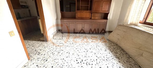 6 rooms Villa in Camponogara, Italy No. 70041 2