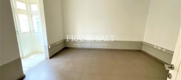 441m² Office in Floriana, Malta No. 12420 5