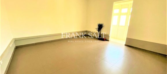 441m² Office in Floriana, Malta No. 12420 2