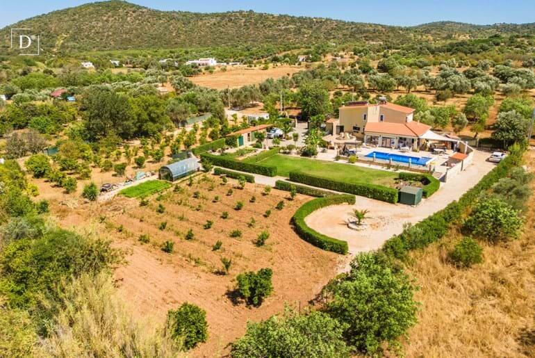 3 bedrooms Villa in Paderne, Portugal No. 123927