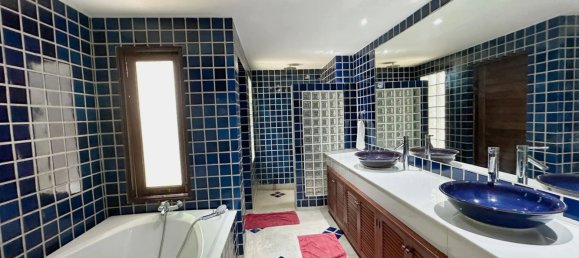 Villa T4 em Kathu, Thailand N.º 64742 23