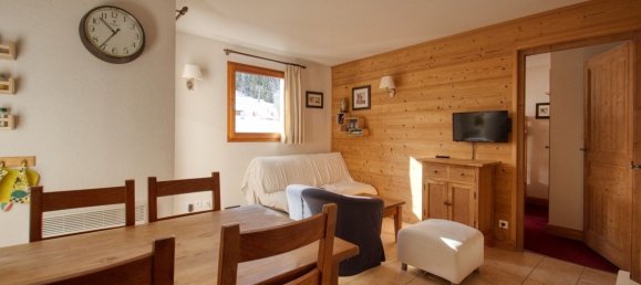 Apartamento de 2 dormitorios en Morillon, France No. 288777 3