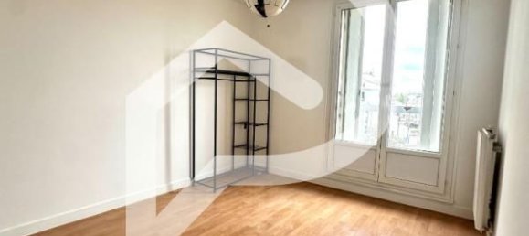 2 bedrooms Apartment in Orleans, France No. 219961 5